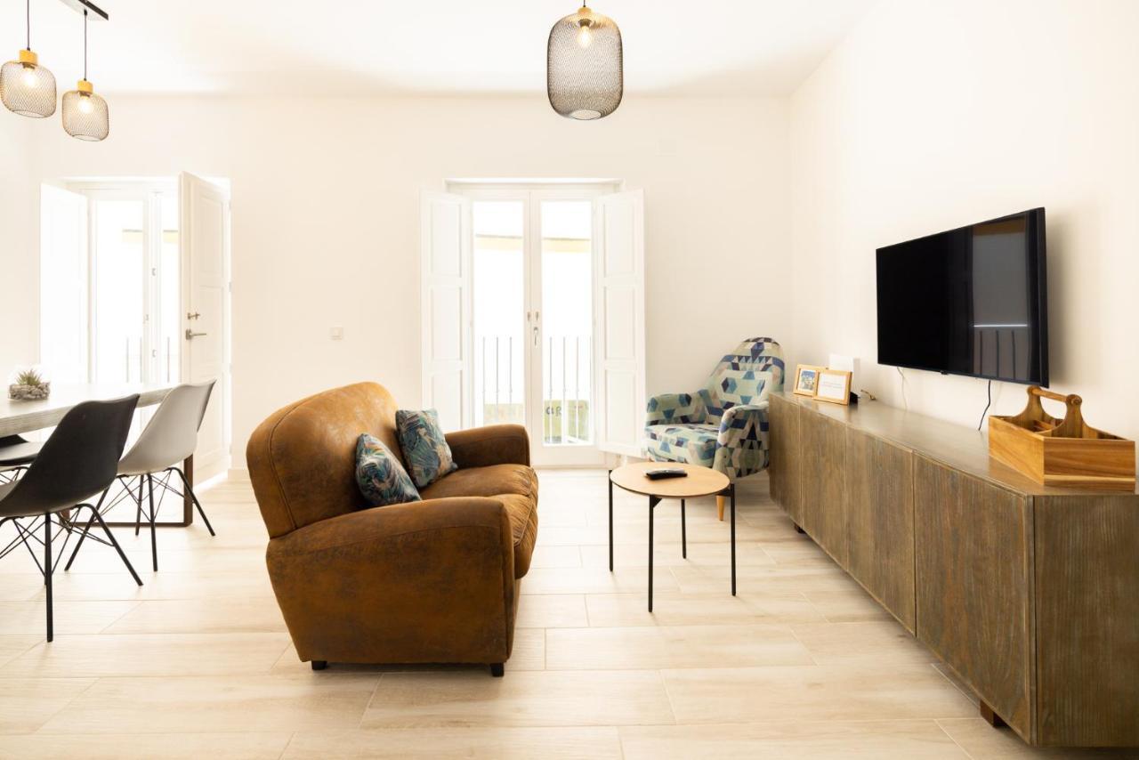 Suite Catedral Little Apartments Cadiz Exterior photo