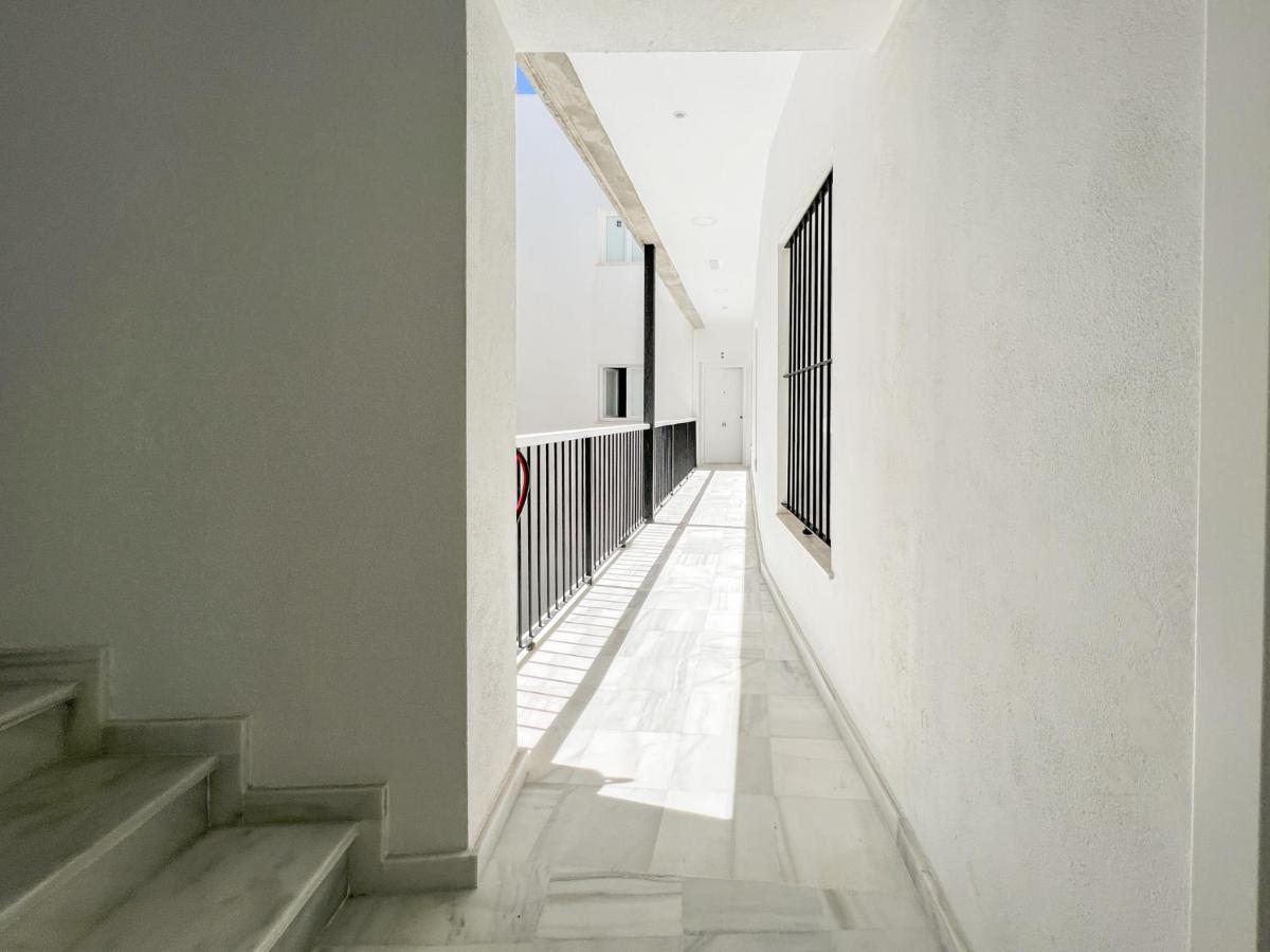 Suite Catedral Little Apartments Cadiz Exterior photo